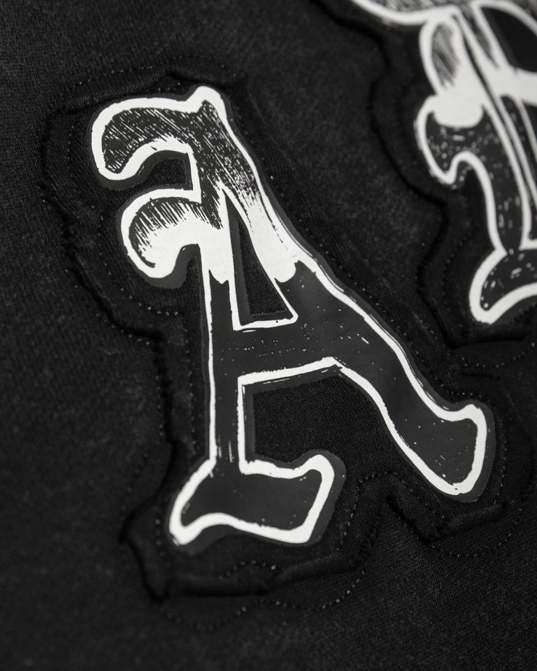 4 LETTERS HOODIE